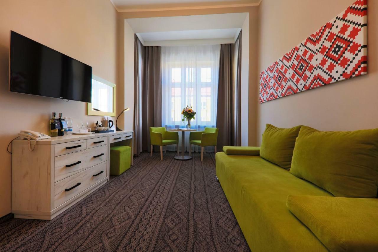 Hotel *** Nat Krynica-Zdrój Esterno foto
