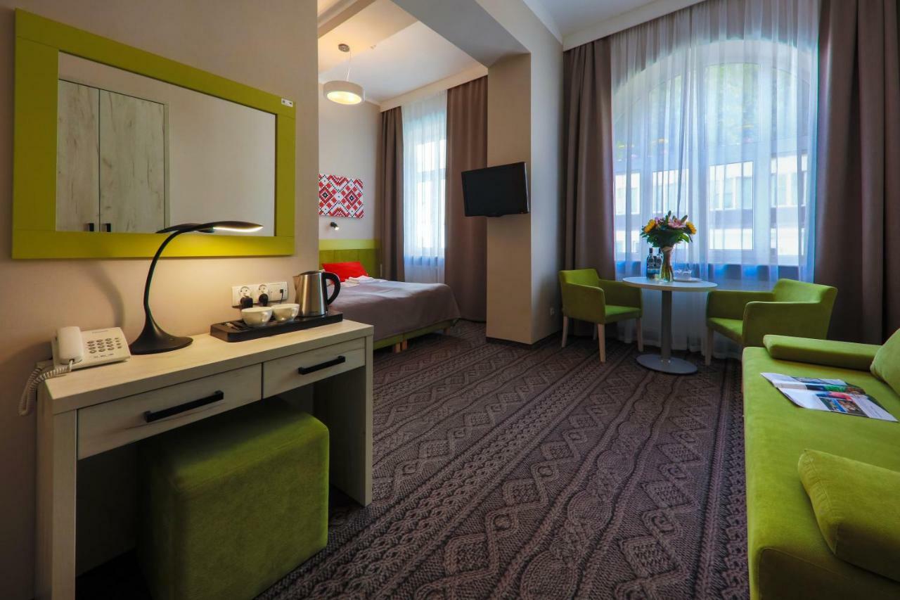 Hotel *** Nat Krynica-Zdrój Esterno foto